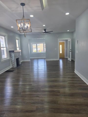 270 40Th St, Irvington Twp., NJ 07111