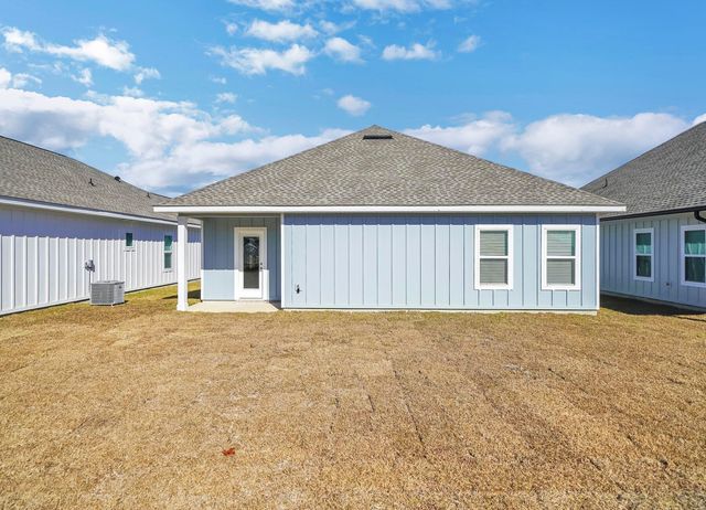 217 Lyla Lane, Crestview, FL 32539