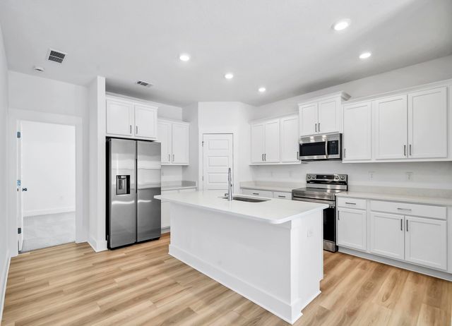 217 Lyla Lane, Crestview, FL 32539