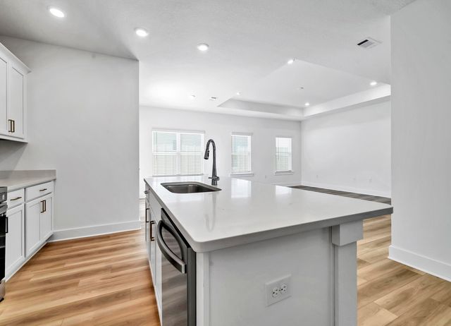 217 Lyla Lane, Crestview, FL 32539