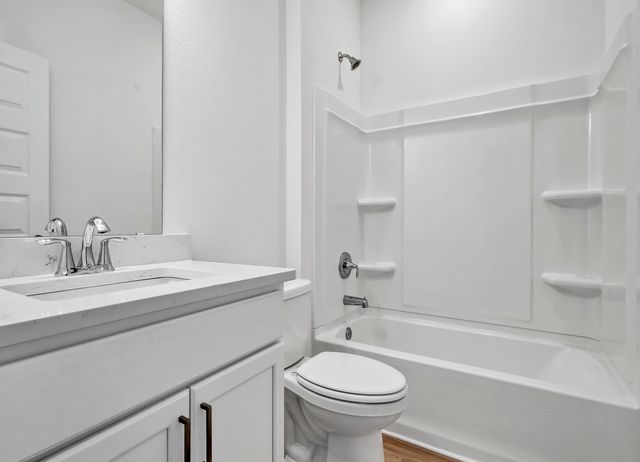 217 Lyla Lane, Crestview, FL 32539