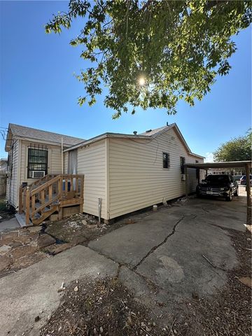 4946 Brandesky Dr, Corpus Christi, TX 78415