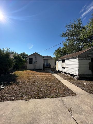 4946 Brandesky Dr, Corpus Christi, TX 78415