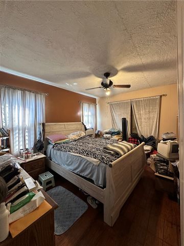 4946 Brandesky Dr, Corpus Christi, TX 78415