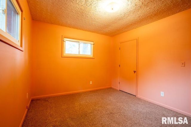 603 S MAPLE Street, West Frankfort, IL 62896