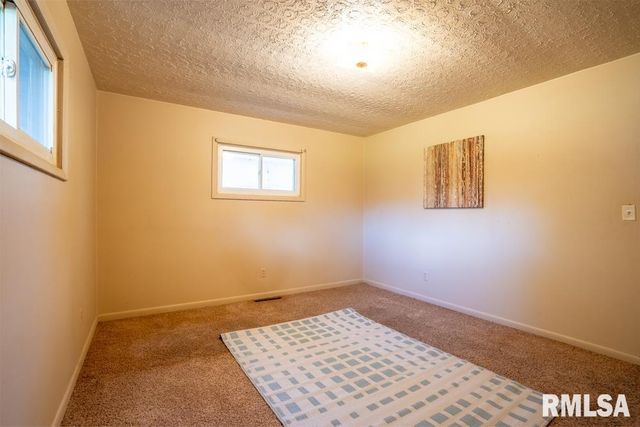 603 S MAPLE Street, West Frankfort, IL 62896