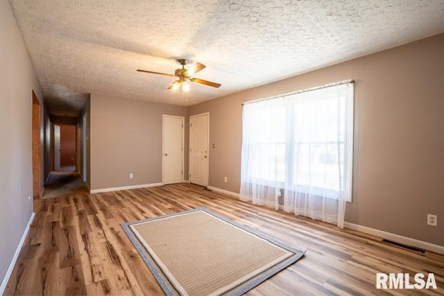 603 S MAPLE Street, West Frankfort, IL 62896