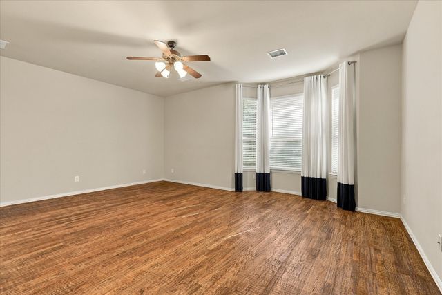 1713 Chessington Lane, Mckinney, TX 75072