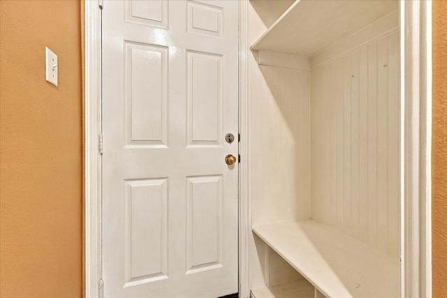 1713 Chessington Lane, Mckinney, TX 75072