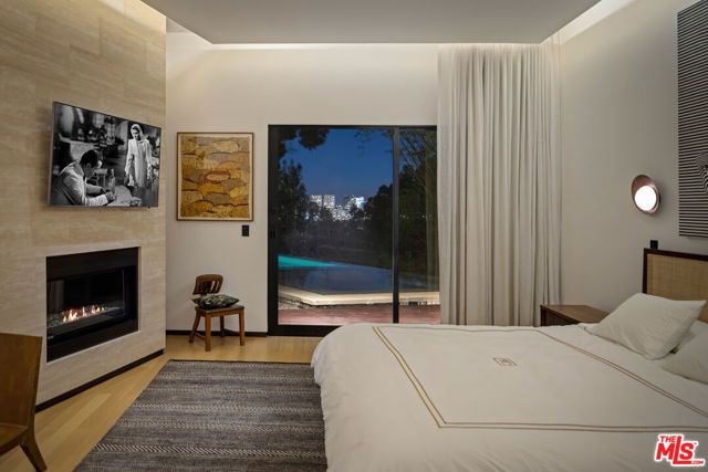 1120 El Retiro Way, Beverly Hills, CA 90210