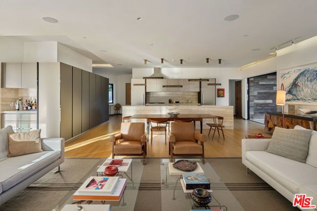 1120 El Retiro Way, Beverly Hills, CA 90210