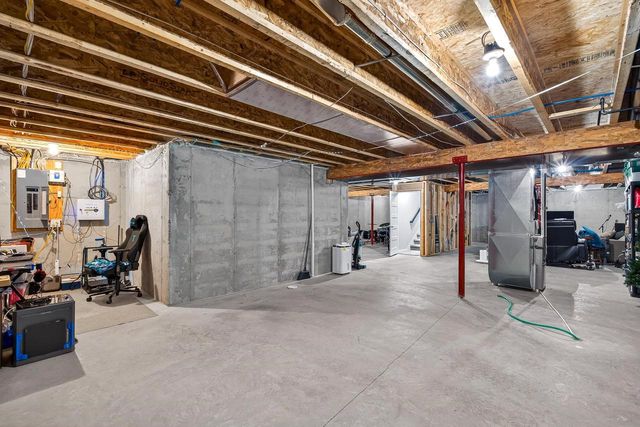 6136 Ragan Street, Madison, WI 53718