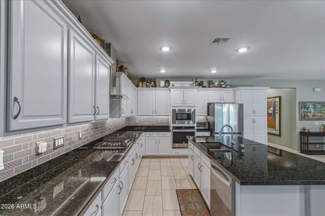 17157 W LAURIE Lane, Waddell, AZ 85355