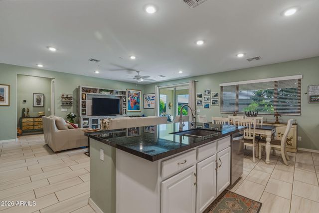 17157 W LAURIE Lane, Waddell, AZ 85355