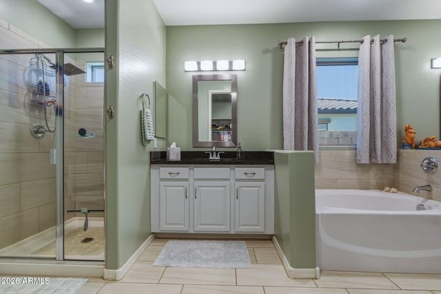 17157 W LAURIE Lane, Waddell, AZ 85355