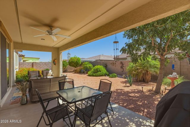 17157 W LAURIE Lane, Waddell, AZ 85355