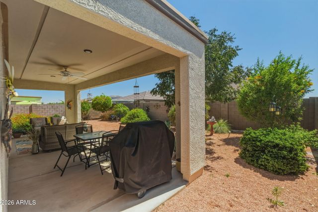 17157 W LAURIE Lane, Waddell, AZ 85355
