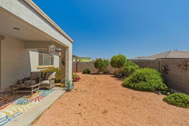 17157 W LAURIE Lane, Waddell, AZ 85355