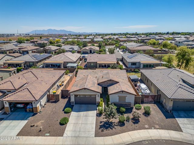 17157 W LAURIE Lane, Waddell, AZ 85355