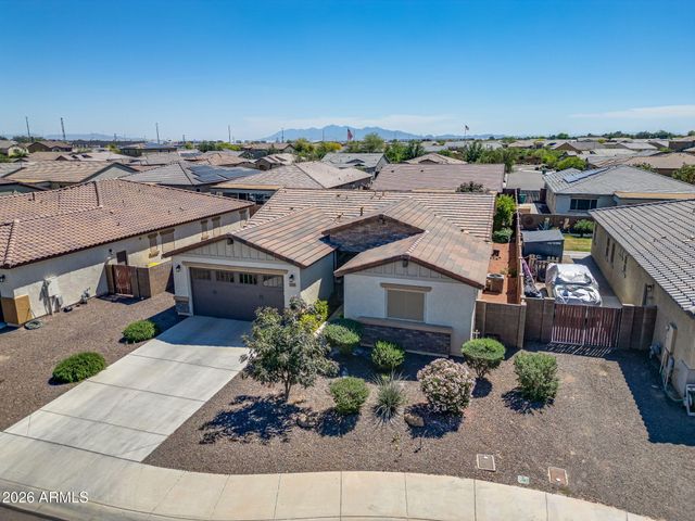 17157 W LAURIE Lane, Waddell, AZ 85355