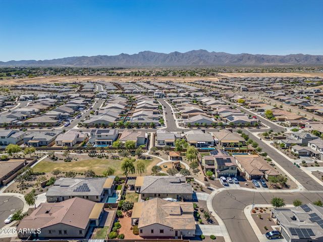 17157 W LAURIE Lane, Waddell, AZ 85355