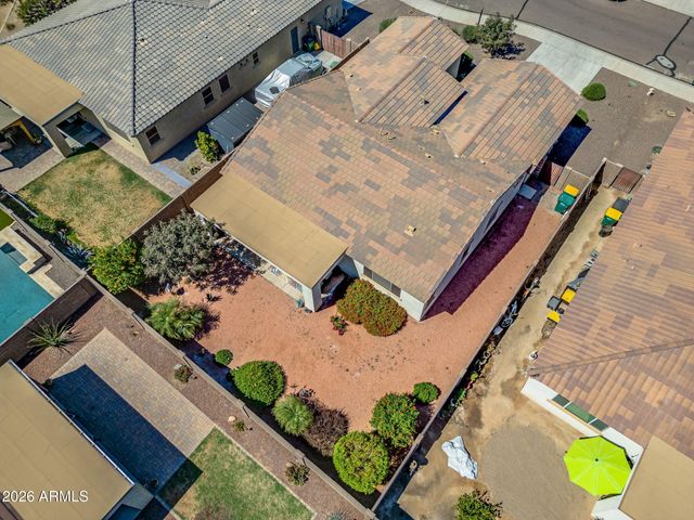 17157 W LAURIE Lane, Waddell, AZ 85355