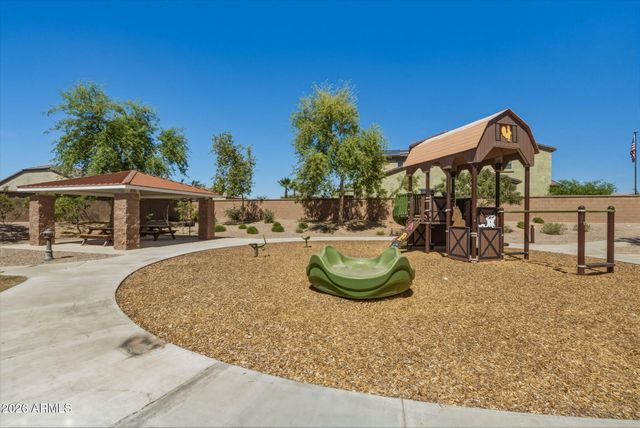 17157 W LAURIE Lane, Waddell, AZ 85355