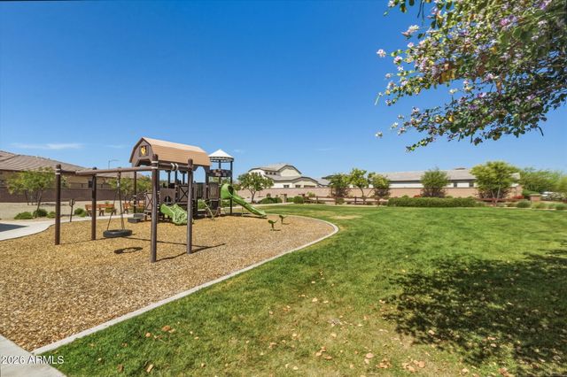 17157 W LAURIE Lane, Waddell, AZ 85355