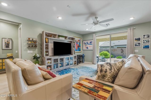 17157 W LAURIE Lane, Waddell, AZ 85355