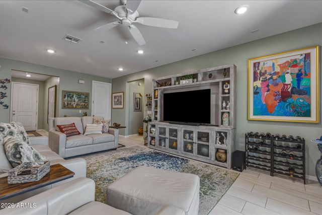 17157 W LAURIE Lane, Waddell, AZ 85355