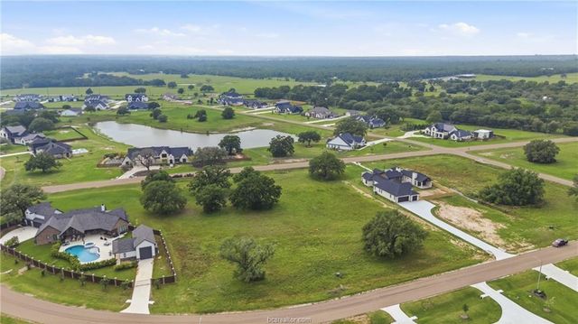 5347 Legend Oaks Court, College Station, TX 77845