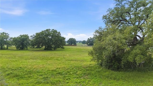 5347 Legend Oaks Court, College Station, TX 77845