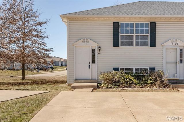 1017 Arlington Court, Warrenton, MO 63383