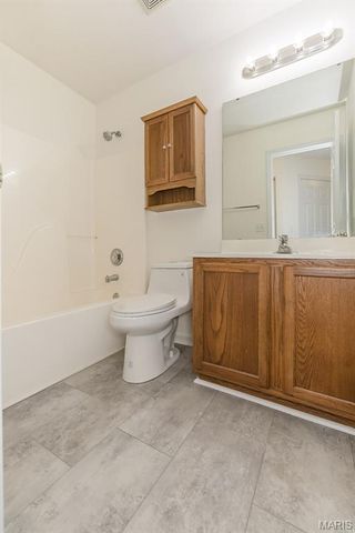1017 Arlington Court, Warrenton, MO 63383