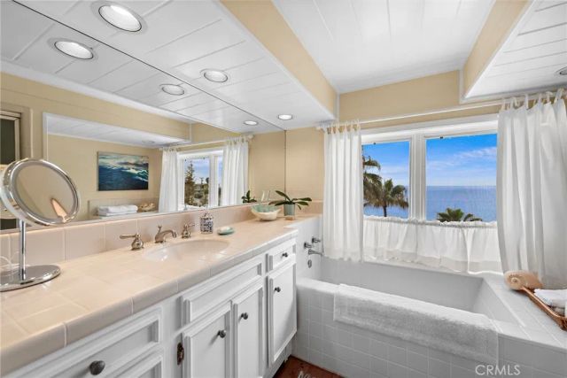 31925 S COAST Highway, Laguna Beach, CA 92651
