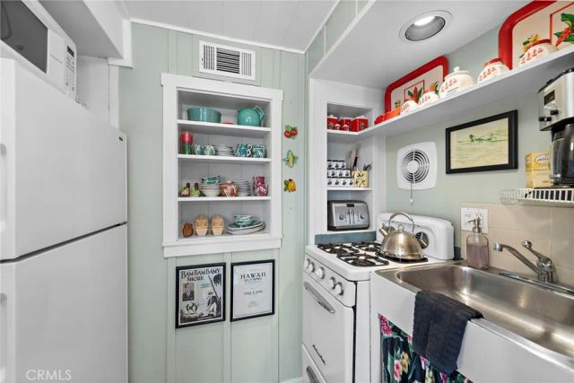 31925 S COAST Highway, Laguna Beach, CA 92651