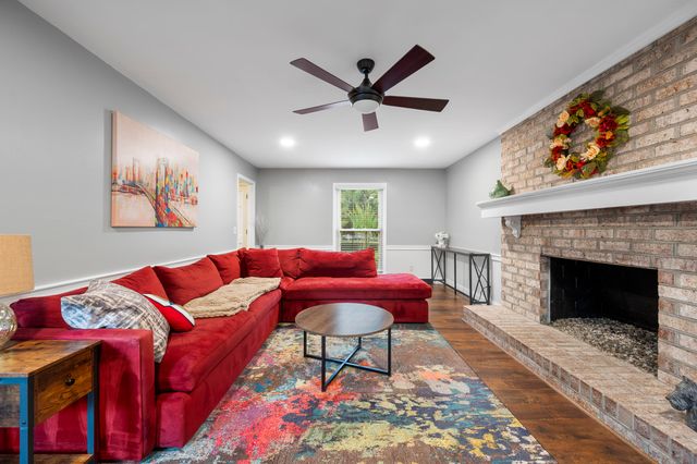 506 Fairington Drive, Summerville, SC 29485