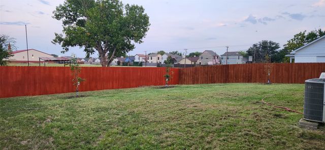 200 Seagull Court, Irving, TX 75060