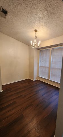 200 Seagull Court, Irving, TX 75060