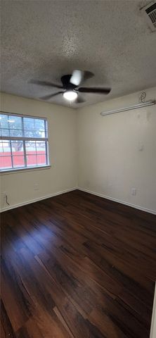 200 Seagull Court, Irving, TX 75060