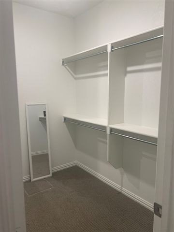 4304 Expedition Drive, Oak Point, TX 75068