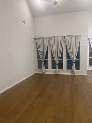 4304 Expedition Drive, Oak Point, TX 75068