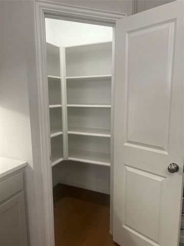 4304 Expedition Drive, Oak Point, TX 75068