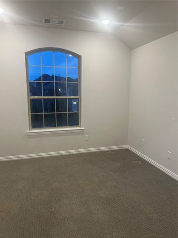 4304 Expedition Drive, Oak Point, TX 75068