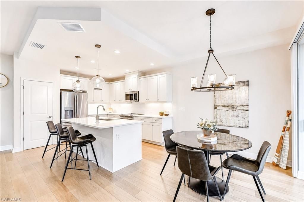 2620 Seychelles CIR 1302, NAPLES, FL 34112 — photo 5
