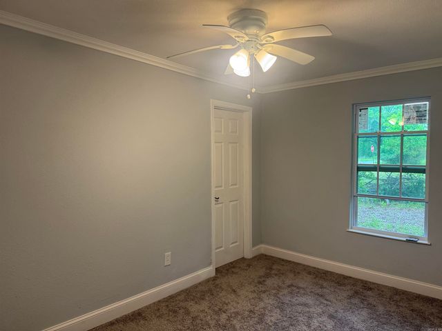 2211 W Saracen, Pine Bluff, AR 71601
