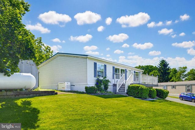315 LEWIS RD, Annville, PA 17003