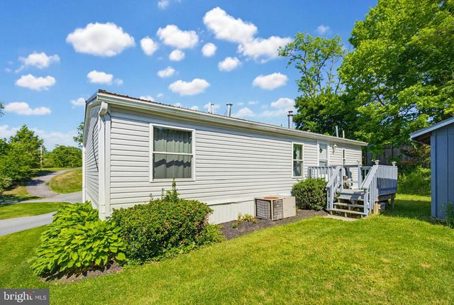 315 LEWIS RD, Annville, PA 17003