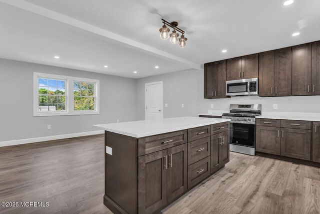 553 Colts Neck Road B, Farmingdale, NJ 07727