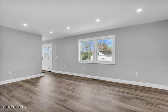 553 Colts Neck Road B, Farmingdale, NJ 07727